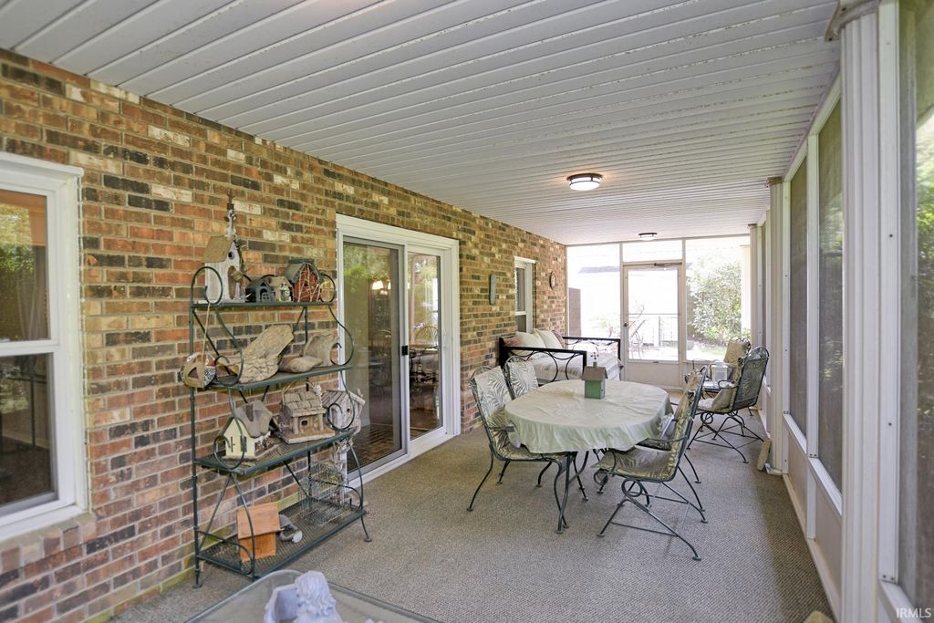 Photo of 9908 Fischer Road, Evansville, IN 47720 (MLS # 202615081)