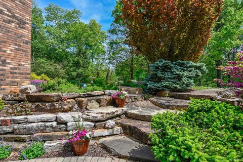 Tiny photo for 9908 Fischer Road, Evansville, IN 47720 (MLS # 202615081)