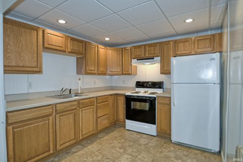 Tiny photo for 9908 Fischer Road, Evansville, IN 47720 (MLS # 202615081)