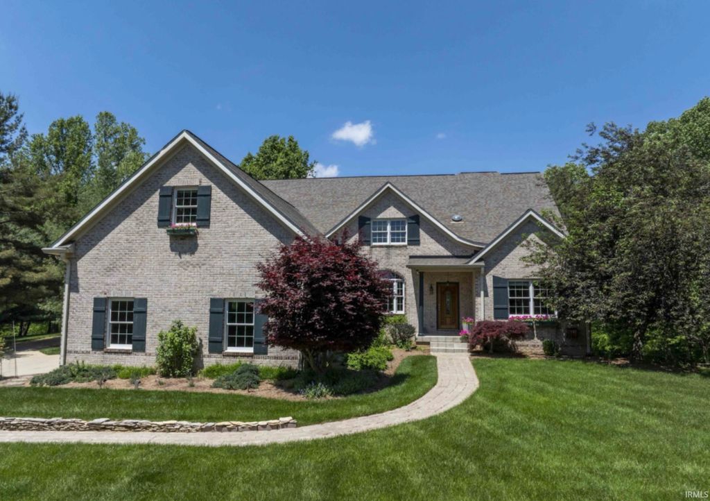 Photo of 9950 S Tailwater Drive, Bloomington, IN 47401 (MLS # 202606276)