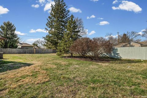 Tiny photo for 18 Kohl Court, Lafayette, IN 47909 (MLS # 202607955)