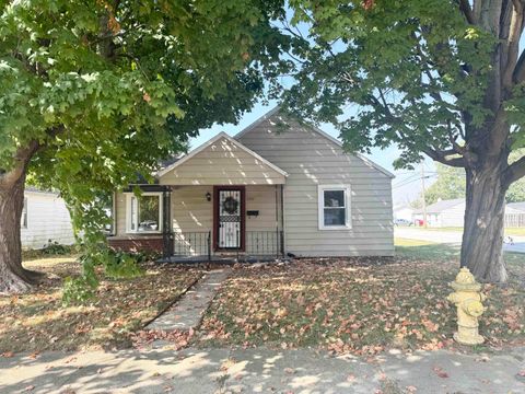 Photo of 2327 N Bell Street, Kokomo, IN 46901 (MLS # 202538521)