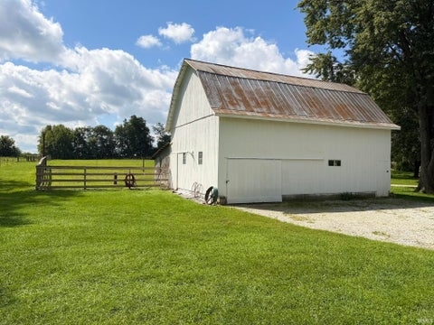 Tiny photo for 4505 N State Road 25 Highway, Rochester, IN 46975 (MLS # 202636203)