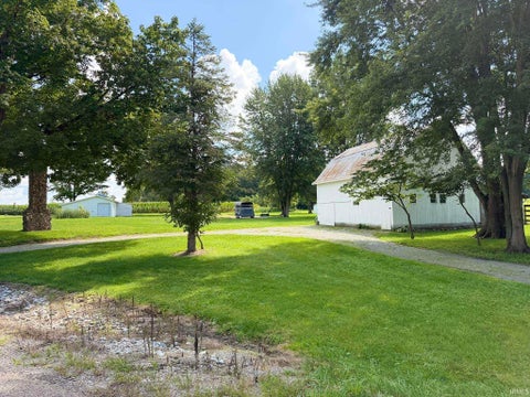 Tiny photo for 4505 N State Road 25 Highway, Rochester, IN 46975 (MLS # 202636203)
