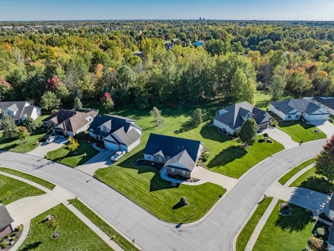 Tiny photo for 1906 Kelleys Landing, Fort Wayne, IN 46825 (MLS # 202643547)