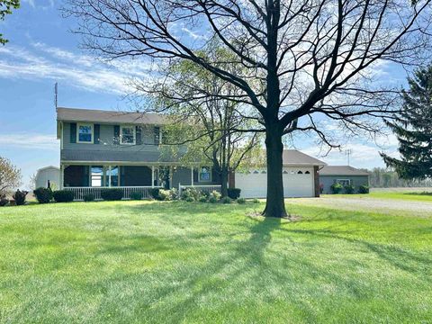 Tiny photo for 2767 N 300 West, Bluffton, IN 46714 (MLS # 202614661)