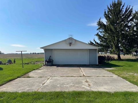 Tiny photo for 2767 N 300 West, Bluffton, IN 46714 (MLS # 202614661)
