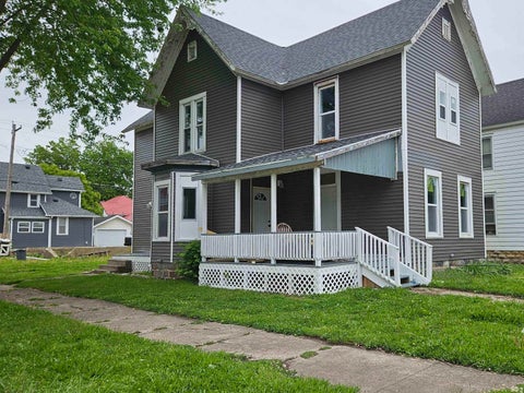 Tiny photo for 336 W 3Rd Street, Peru, IN 46970 (MLS # 202623974)