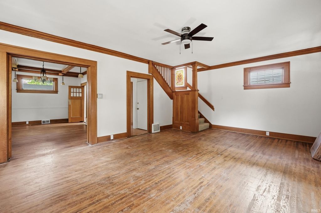 Photo of 717 Kinnaird Avenue, Fort Wayne, IN 46807 (MLS # 202621152)