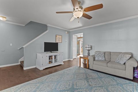 Tiny photo for 943 Gulf Shore Drive, Kokomo, IN 46902 (MLS # 202542290)