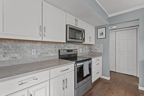 Tiny photo for 943 Gulf Shore Drive, Kokomo, IN 46902 (MLS # 202542290)