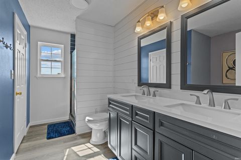 Tiny photo for 943 Gulf Shore Drive, Kokomo, IN 46902 (MLS # 202542290)