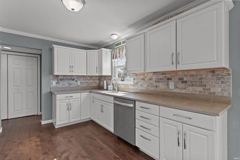 Tiny photo for 943 Gulf Shore Drive, Kokomo, IN 46902 (MLS # 202542290)