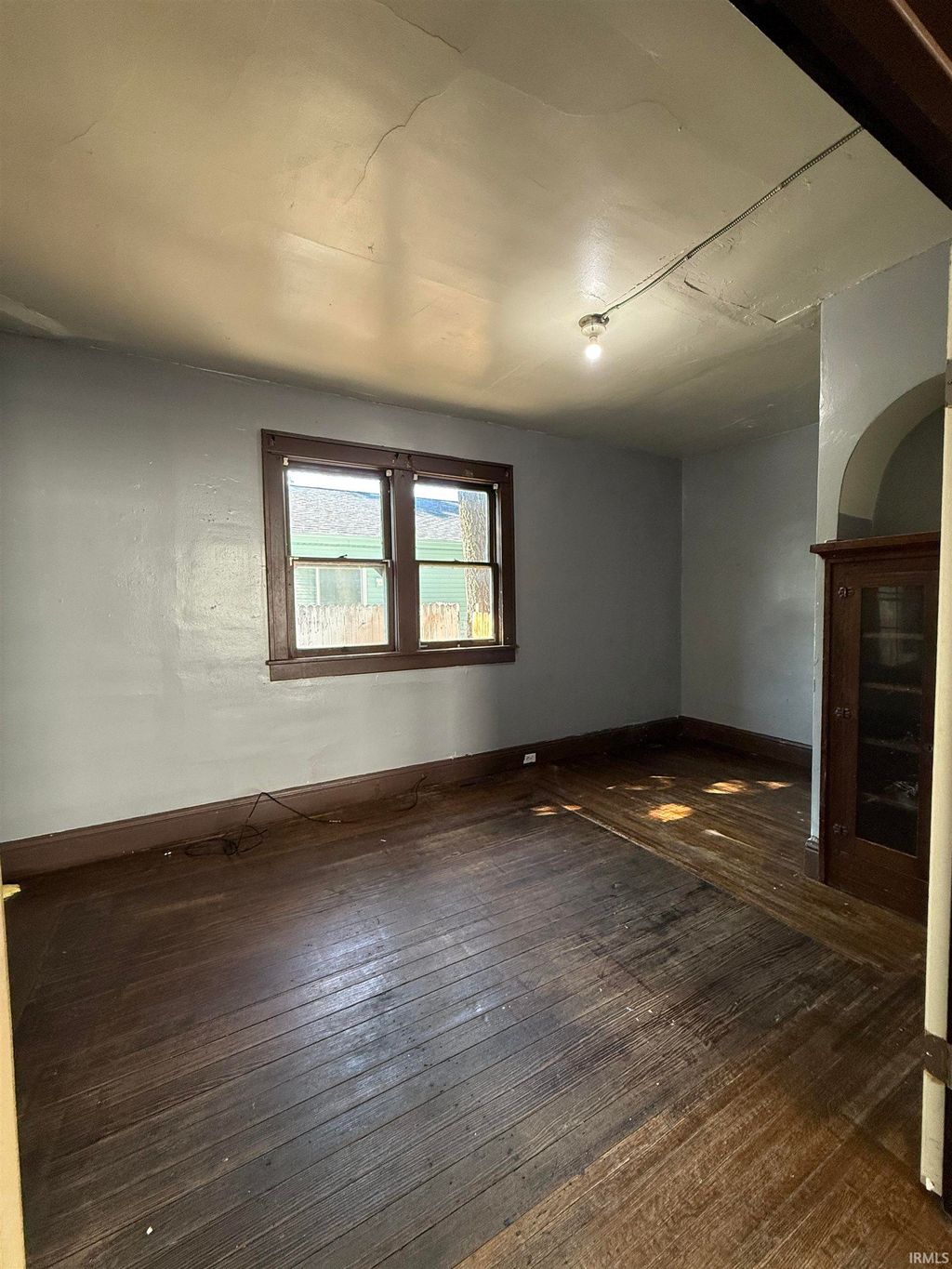 Photo of 1010 W Wolf Street, Elkhart, IN 46516 (MLS # 202537665)