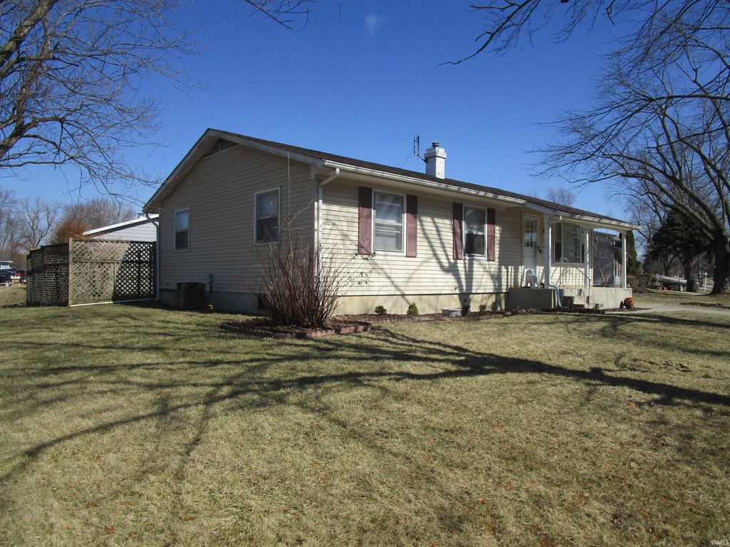 Photo of 4209 Alverado Drive, Fort Wayne, IN 46816 (MLS # 202606378)