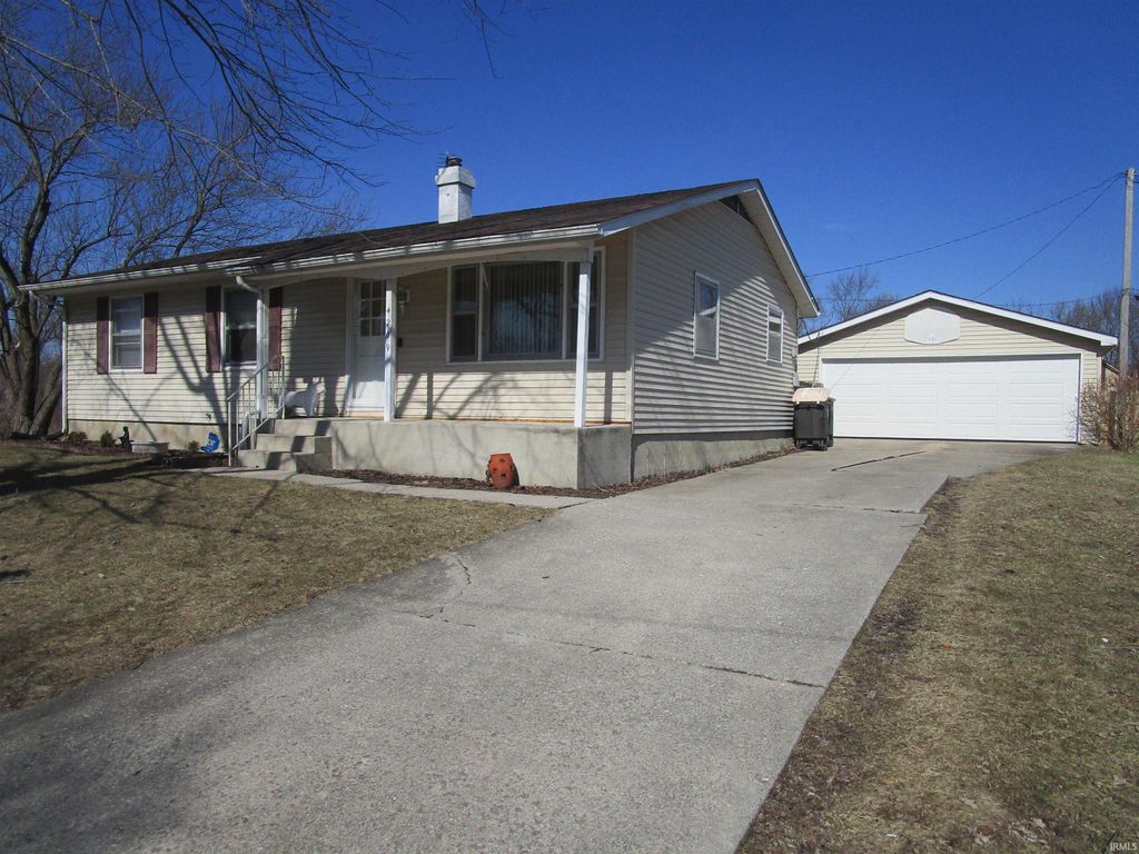 Photo of 4209 Alverado Drive, Fort Wayne, IN 46816 (MLS # 202606378)