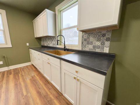 Tiny photo for 506 E Main Street, Peru, IN 46970 (MLS # 202604019)