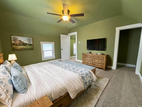 Tiny photo for 506 E Main Street, Peru, IN 46970 (MLS # 202604019)