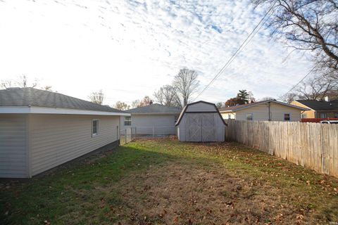 Tiny photo for 2211 N 24th Street, Lafayette, IN 47904 (MLS # 202546745)