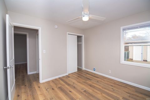 Tiny photo for 2211 N 24th Street, Lafayette, IN 47904 (MLS # 202546745)