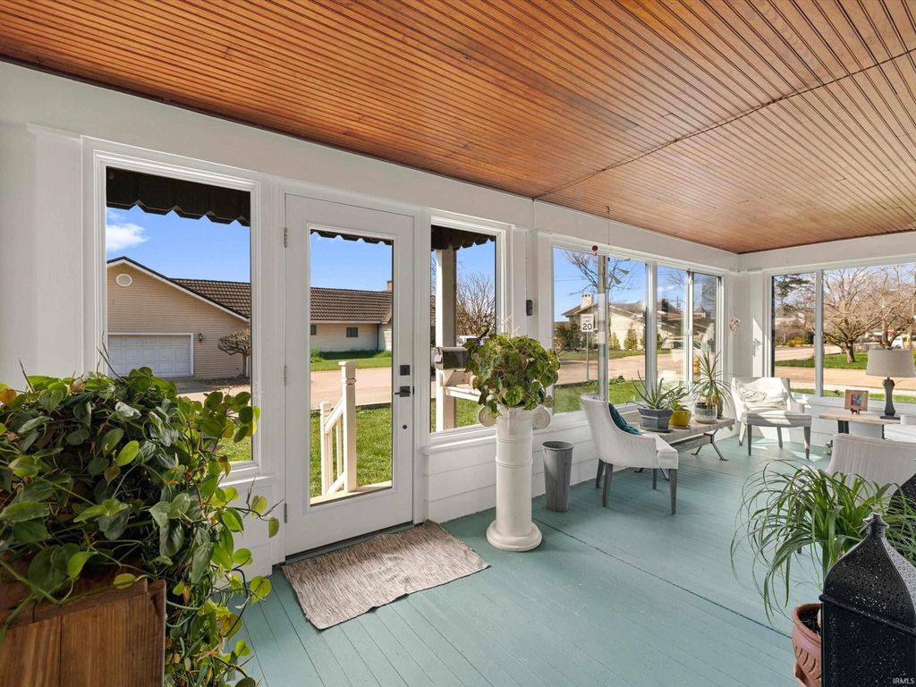 Photo of 408 W Water Street, Newburgh, IN 47630 (MLS # 202609076)