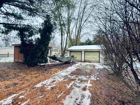 Tiny photo for 6798 E Rest-A-While Lane, Monticello, IN 47960 (MLS # 202548846)