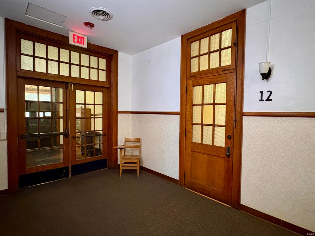 Photo of 519 Owen Street, Lafayette, IN 47905 (MLS # 202607556)