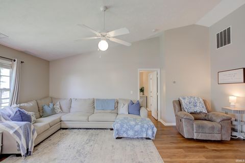 Tiny photo for 9940 Chatteris Road, Evansville, IN 47725 (MLS # 202618480)