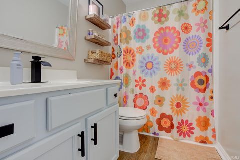 Tiny photo for 9940 Chatteris Road, Evansville, IN 47725 (MLS # 202618480)