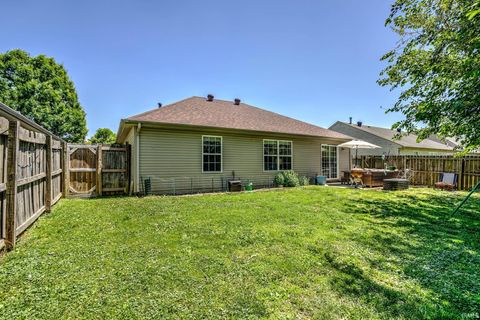 Tiny photo for 9940 Chatteris Road, Evansville, IN 47725 (MLS # 202618480)