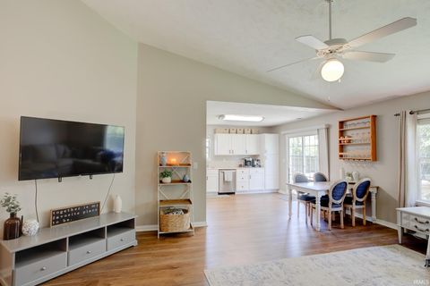 Tiny photo for 9940 Chatteris Road, Evansville, IN 47725 (MLS # 202618480)