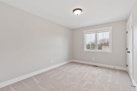 Tiny photo for 14981 Leo Creek Boulevard, Leo, IN 46765 (MLS # 202611975)