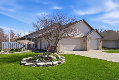 Photo of 11612 Yellowstone Trail, Harlan, IN 46743 (MLS # 202611914)