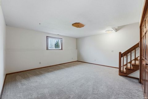 Tiny photo for 11612 Yellowstone Trail, Harlan, IN 46743 (MLS # 202611914)