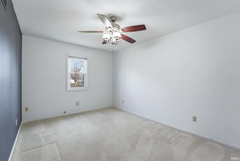 Tiny photo for 11612 Yellowstone Trail, Harlan, IN 46743 (MLS # 202611914)