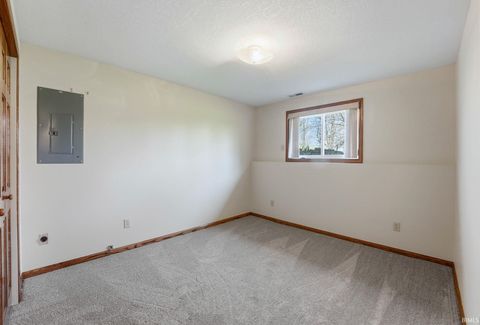 Tiny photo for 11612 Yellowstone Trail, Harlan, IN 46743 (MLS # 202611914)