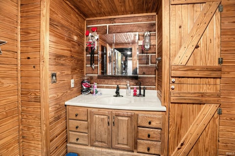Tiny photo for 2030 N County Road 1075, West Baden Springs, IN 47469 (MLS # 202640583)
