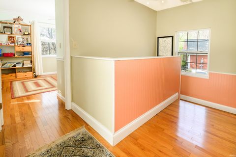 Tiny photo for 420 N Oak Street, Bloomington, IN 47404 (MLS # 202612943)