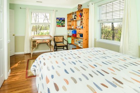 Tiny photo for 420 N Oak Street, Bloomington, IN 47404 (MLS # 202612943)