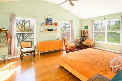 Tiny photo for 420 N Oak Street, Bloomington, IN 47404 (MLS # 202612943)