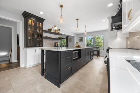 Tiny photo for 880 N Evergreen Drive, Jasper, IN 47546 (MLS # 202612072)