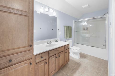 Tiny photo for 880 N Evergreen Drive, Jasper, IN 47546 (MLS # 202612072)