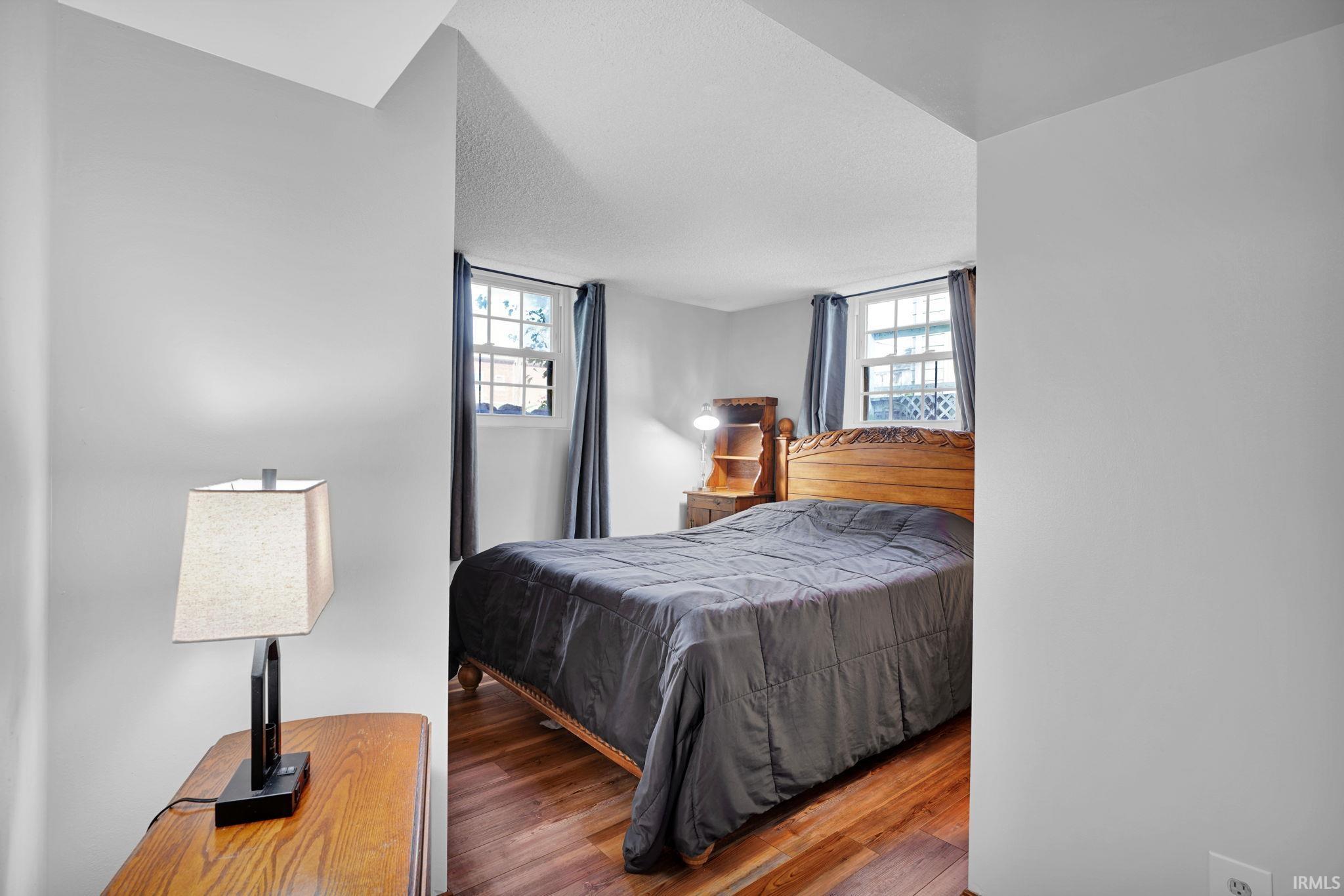 Poseyville, Indiana 47633, United States, 2 Bedrooms Bedrooms, ,2 BathroomsBathrooms,Residential,Active,230255