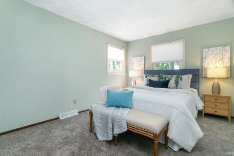 Tiny photo for 17971 Tollview Drive, South Bend, IN 46635 (MLS # 202626776)