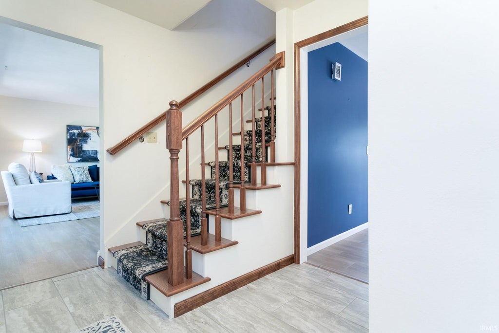 Photo of 17971 Tollview Drive, South Bend, IN 46635 (MLS # 202626776)