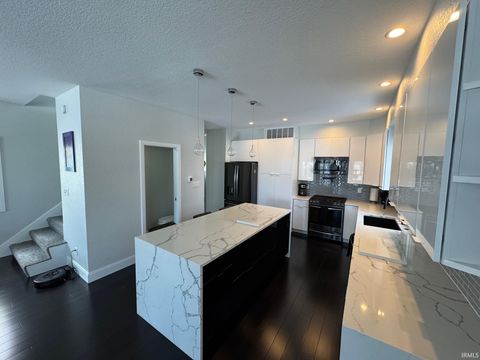 Tiny photo for 2131 Boulevard Street, Rochester, IN 46975 (MLS # 202548203)