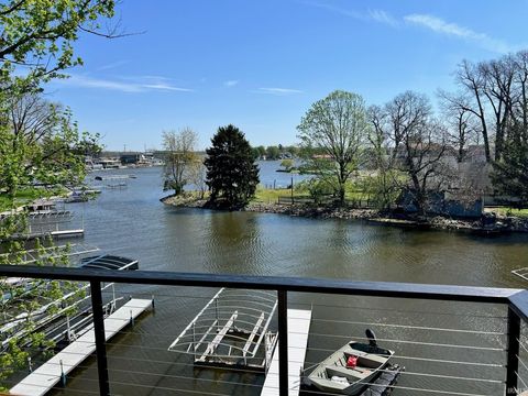 Tiny photo for 2131 Boulevard Street, Rochester, IN 46975 (MLS # 202548203)