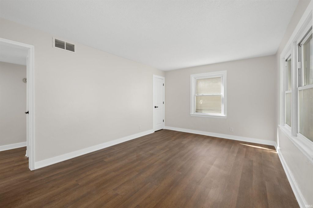 Photo of 3032 Mcdonald Street, Fort Wayne, IN 46803 (MLS # 202608096)