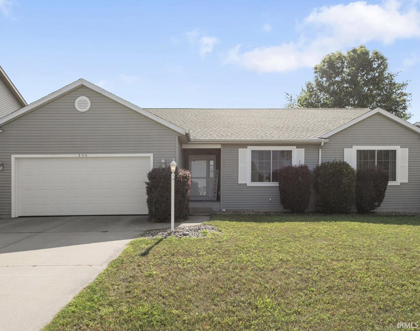 Osceola, Indiana 46561, United States, 3 Bedrooms Bedrooms, ,2 BathroomsBathrooms,Residential,Active,169656