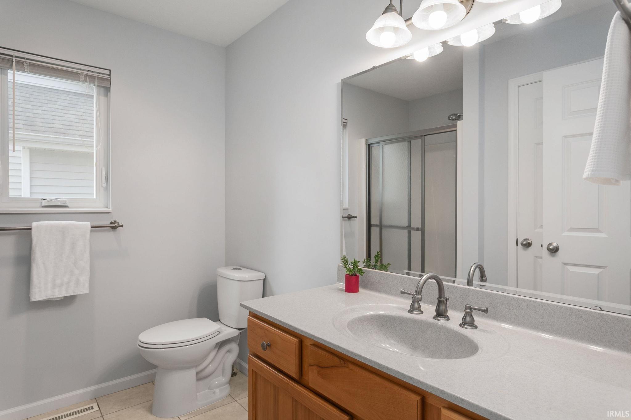 Osceola, Indiana 46561, United States, 3 Bedrooms Bedrooms, ,2 BathroomsBathrooms,Residential,Active,169656